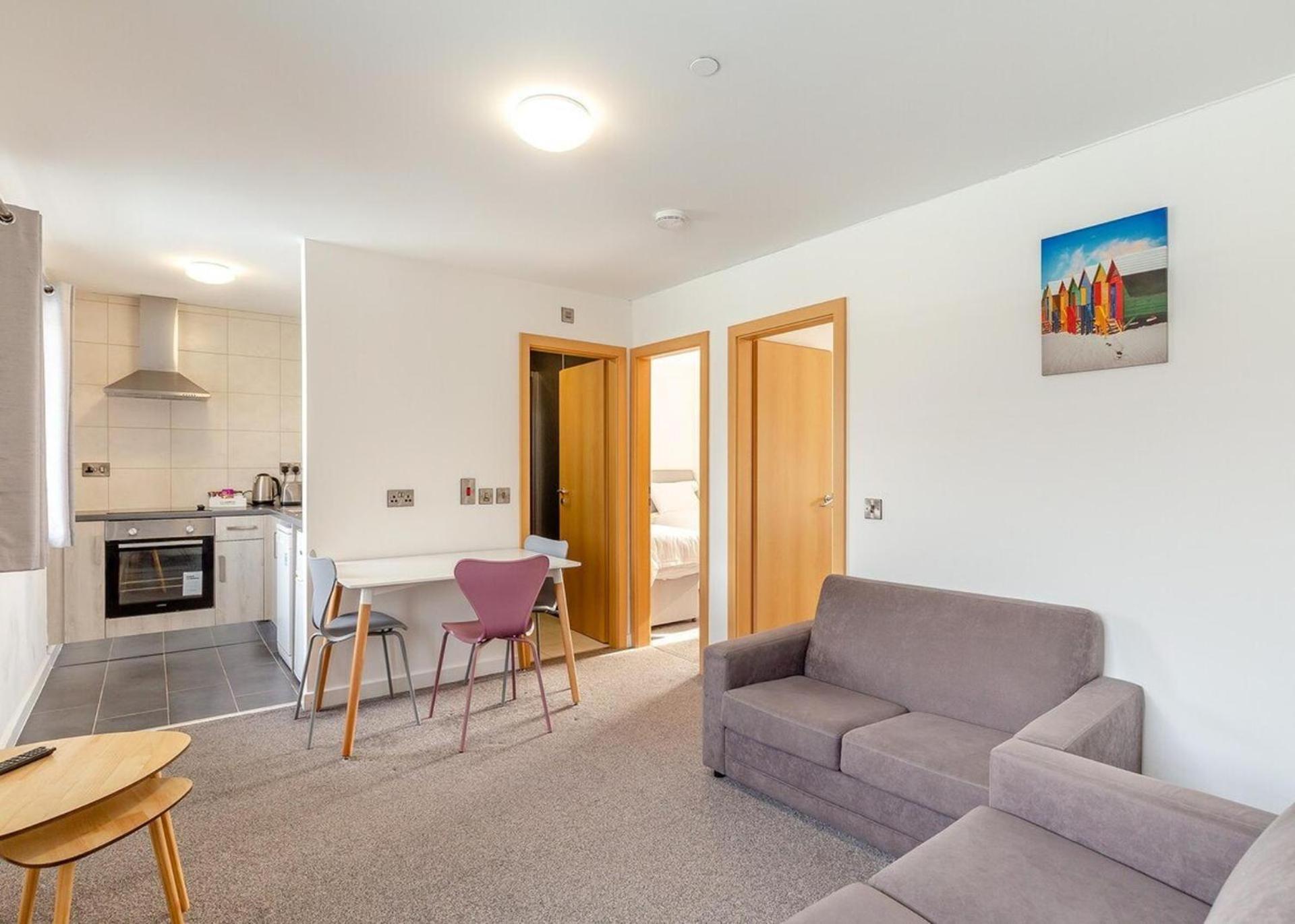Apartment Beautiful 2 Bedroom Number 2